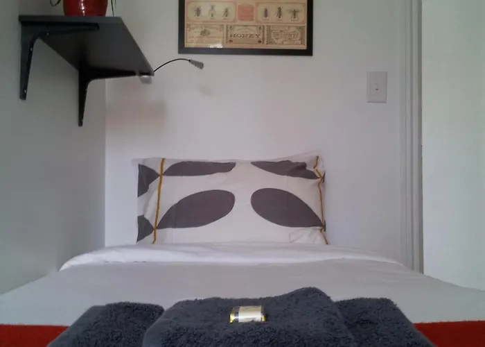 Laura'SBed and Breakfast